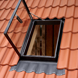 Купить Выход на кровлю VELUX GVT 103 0059 для неотапливаемых помещений 54х83см - изображение 5